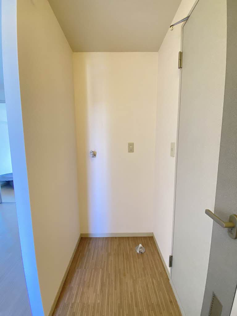 サンクス　Ｅ 203号-9