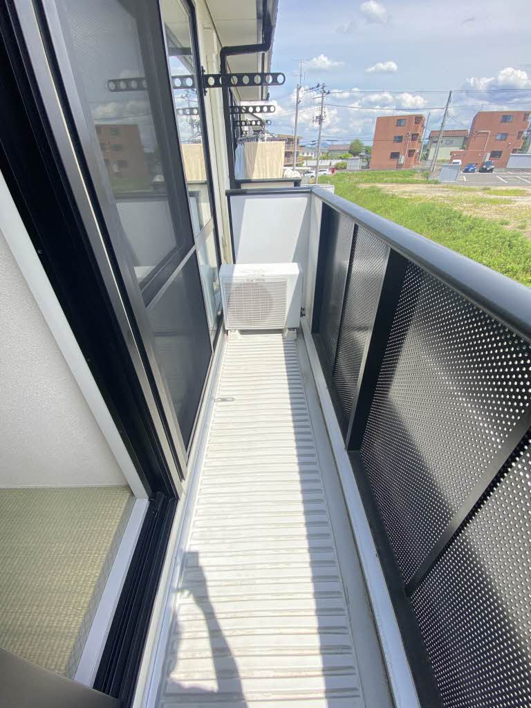 サンクス　Ｅ 203号-12