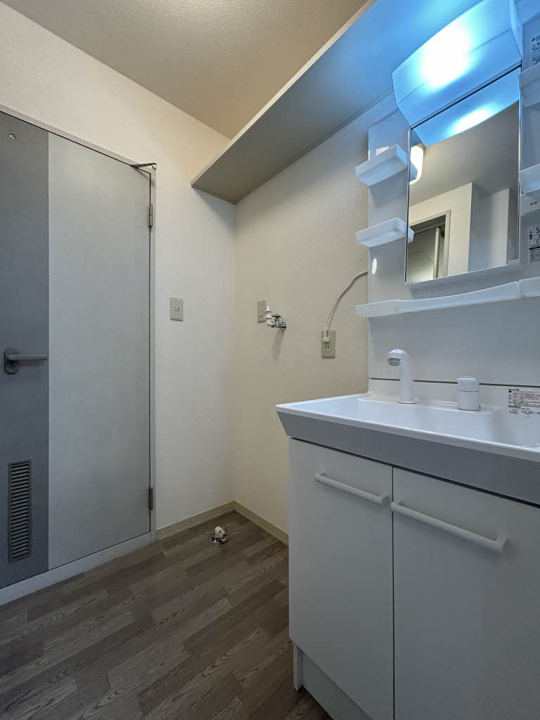 ハイツ白河 202号-6