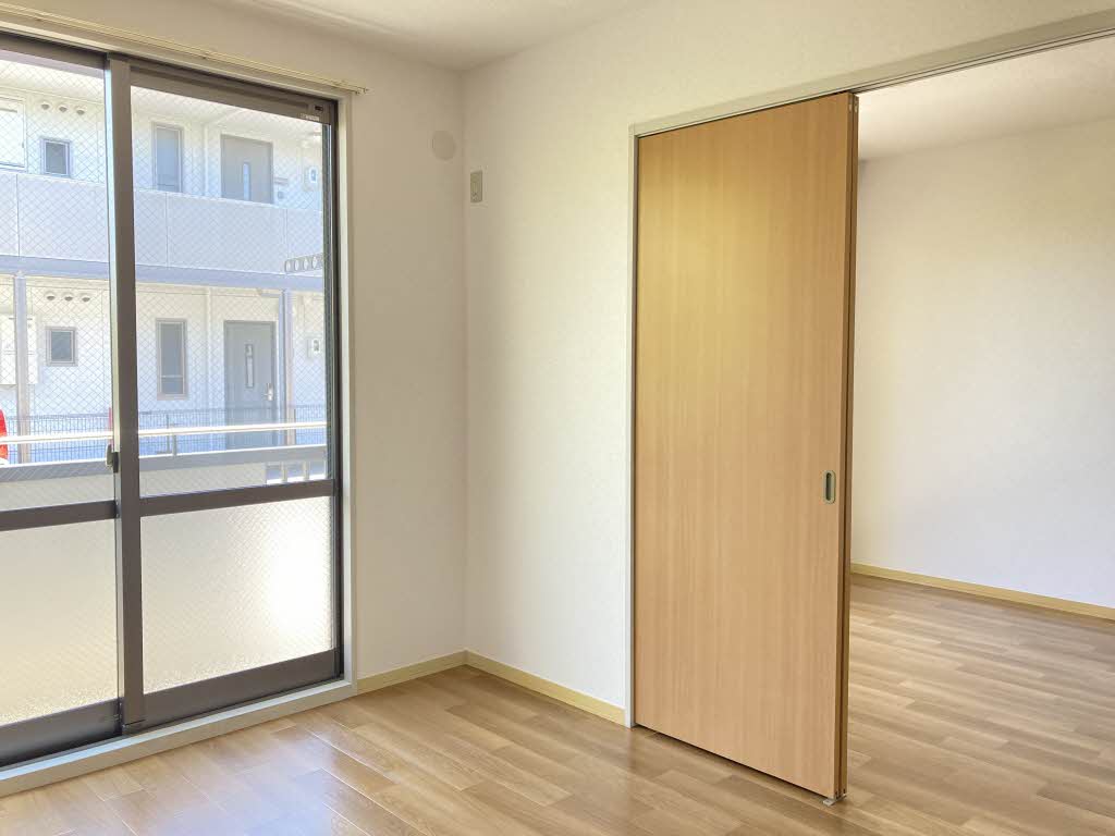 プレジオ石堂　Ａ 102号-5