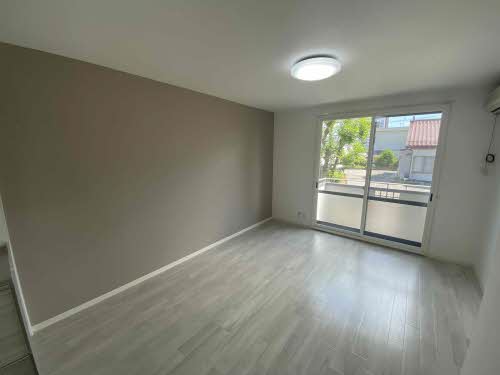 プレジオ石堂　Ｂ 101号-1