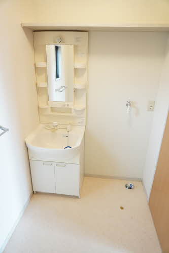 ハイライズＭＲⅢ　Ａ 101号-8