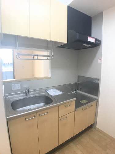 サンライズ　Ｃ 102号-4