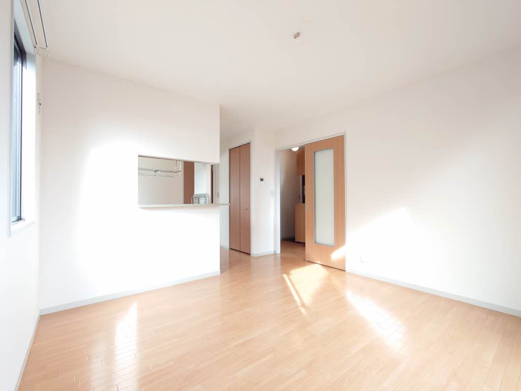 プレッセ山根F 201号-3