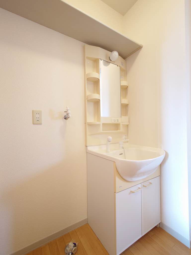 プレッセ山根F 201号-6