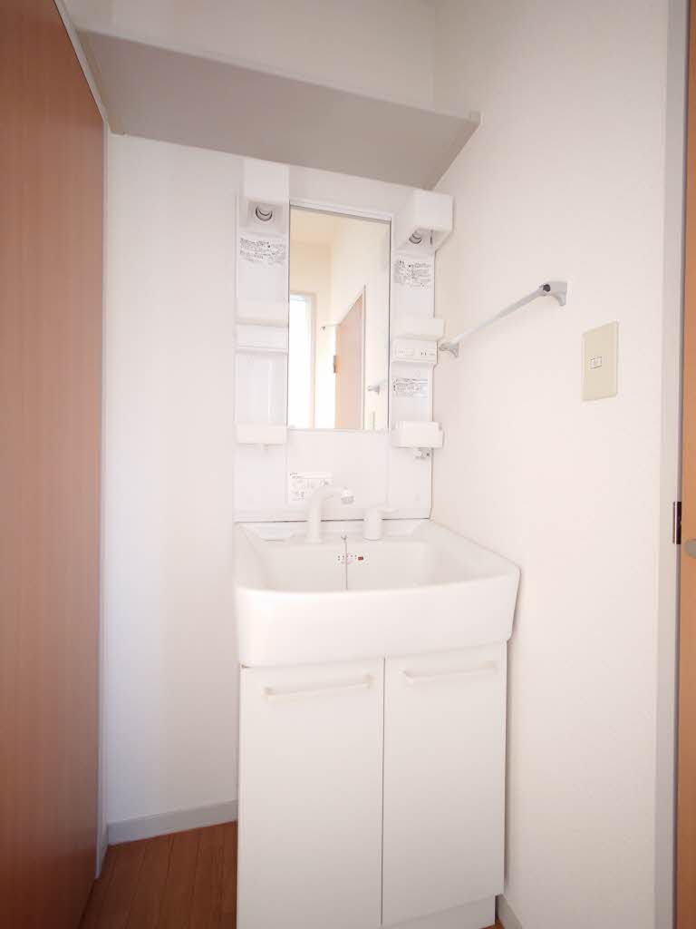 メゾンＡＳＡＨＩ 102号-11