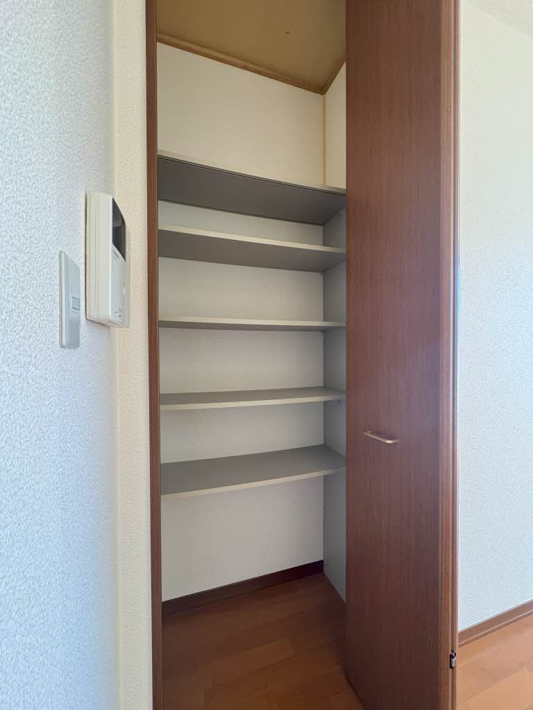 ロイヤルバレーⅡＡ 103号-7