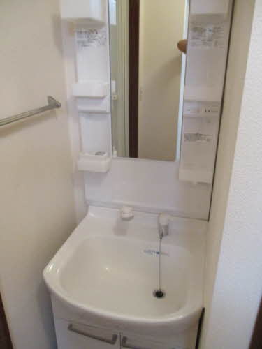 ロイヤルバレーⅡＡ 201号-2