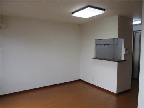 ウィスティアリア久留米 201号-6