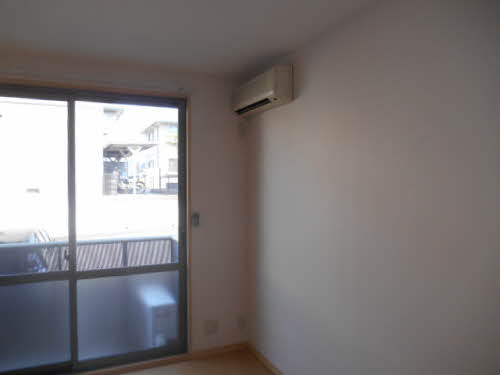 メゾン八山田Ａ 102号-2