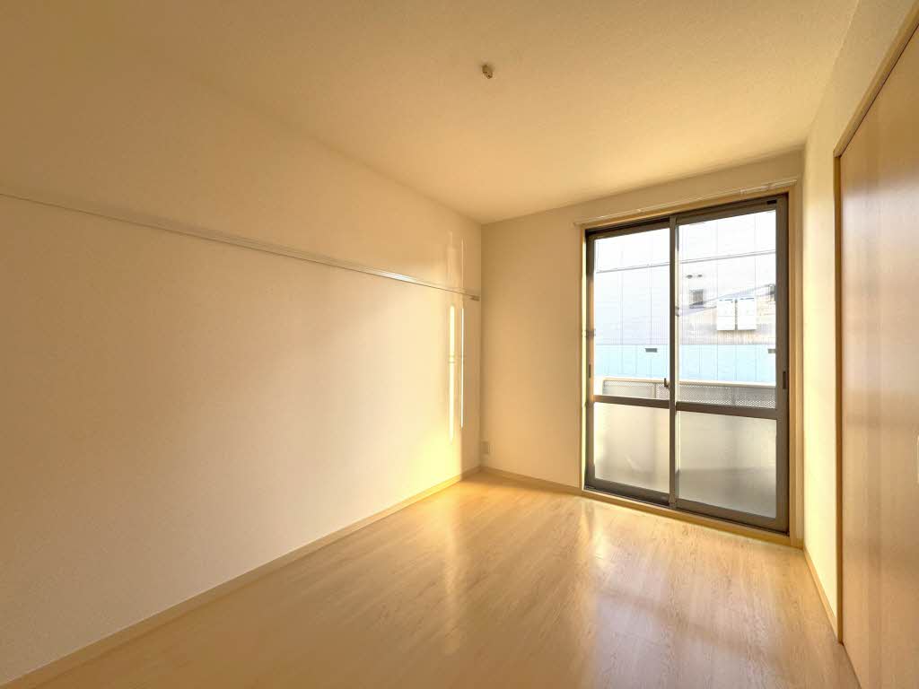 メゾン八山田A 105号-3