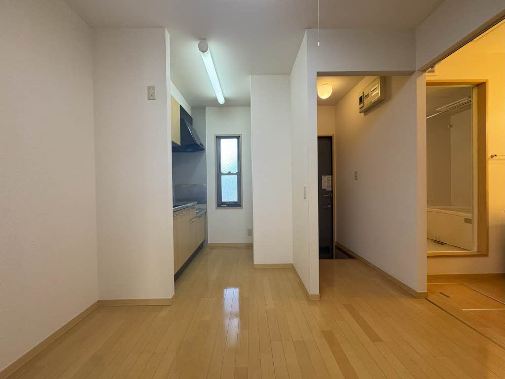 メゾン八山田A 105号-8