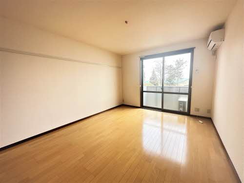 インターヴィレッジE 202号-2