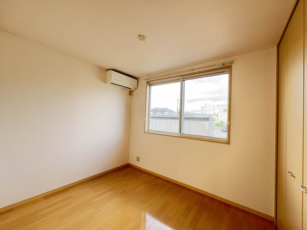 イル・ソーレＴＯＷＮ　Ａ 101号-5