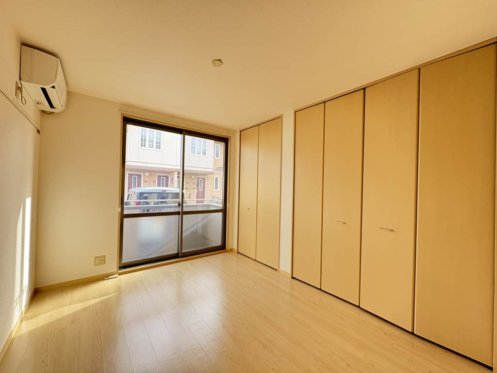 イル・ソーレＴＯＷＮ　Ｂ 102号-7