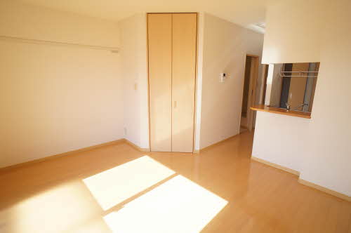 フォーレスト　ヒルズ 203号-2