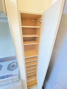 リンバ・イスタナ 202号-10