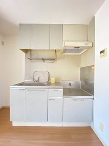 リバーサイド A 201号-3