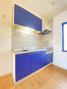 スカイプラザ C 201号-3