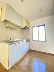 メゾンド フォーレス 201号-3