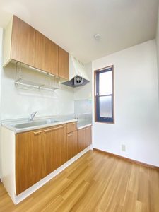 セントラルプラザ B 201号-3