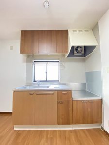 アパートメントハウス テトラ B 202号-3