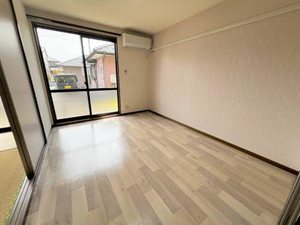 レジデンス２１Ⅲ 102号-4