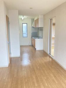 グランドール北町E 102号-2