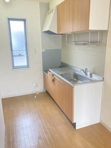 グランドール北町E 102号-3