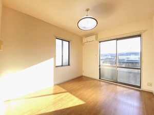 フレア中野Ⅱ 201号-2