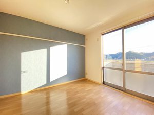 グリュック　レーベン 203号-8