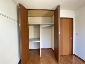 スカイ・リバーB 201号-6