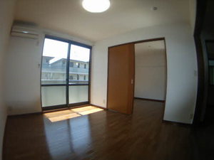 サンクレールＥ 101号-2