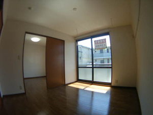 サンクレールＥ 101号-3