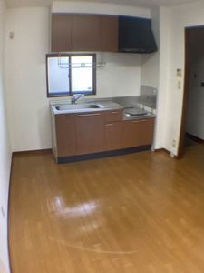グリフィンコート 101号-5