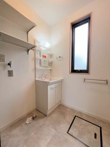 バリュージュ桜井町Ａ 102号-4