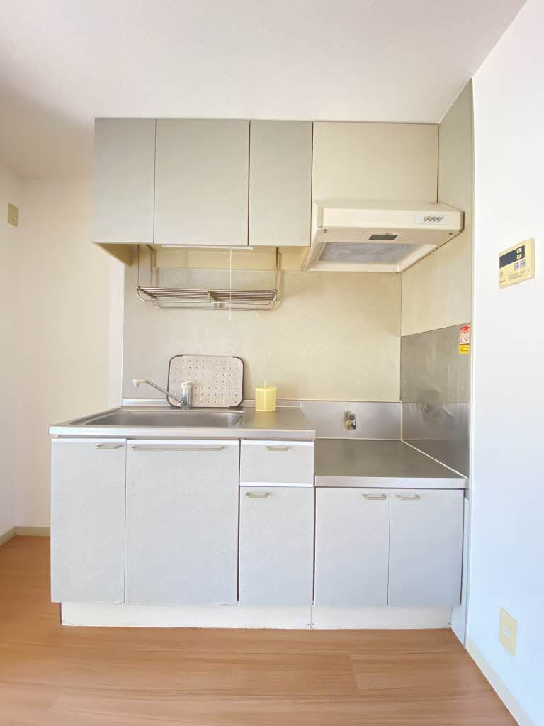 リバーサイド A 201号-3