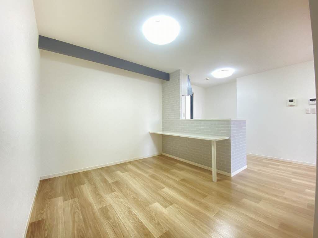 ロイヤルレジデンスＡ 203号-2