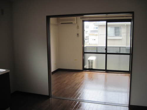 ソレアード D 201号-11