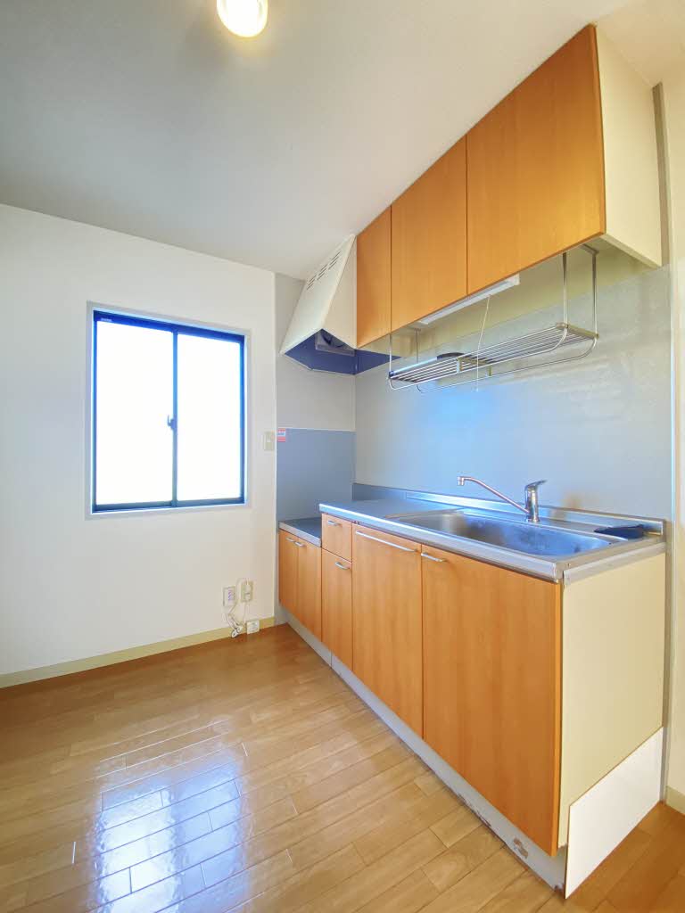 メゾン.ド.エム C 102号-3