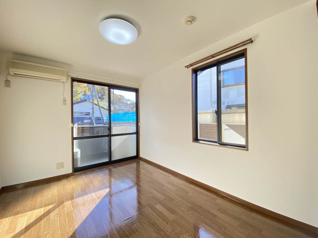 カーサ佐藤 203号-2