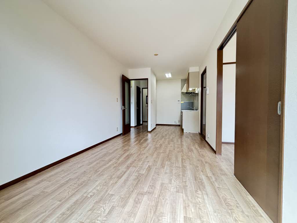 メゾンドブライトン　Ａ 102号-3