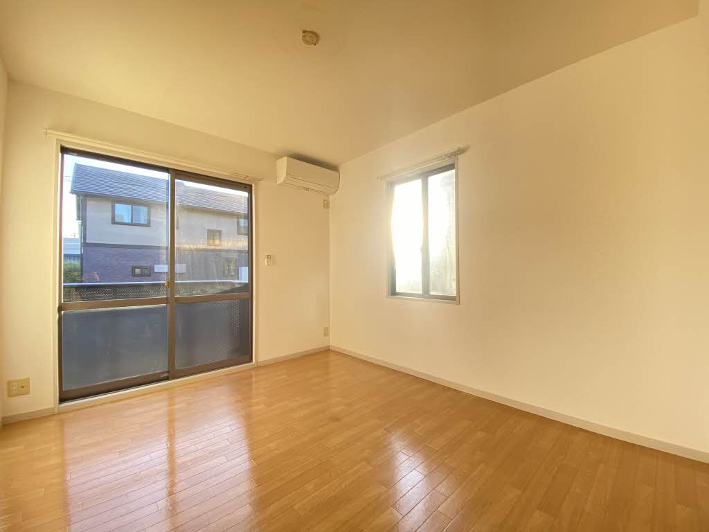 フレア中野Ⅱ 102号-2