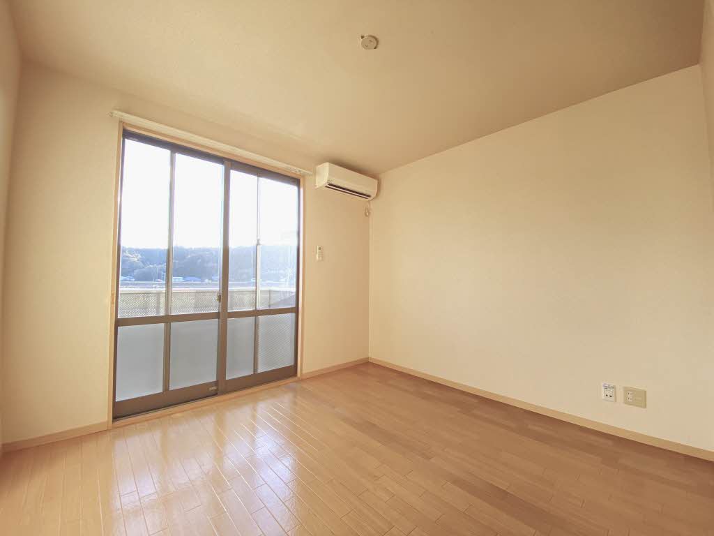 グリュック　レーベン 203号-2