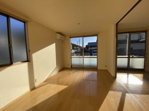 ハイツ　プリンセス 102号-2