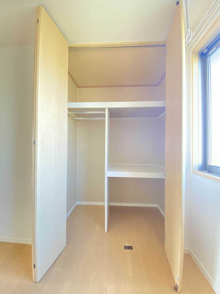 コスモリバーⅡ 201号-8