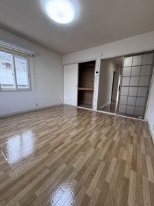 メゾンベルグ　Ａ 202号-3