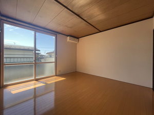 リッチフィールド都南 202号-2