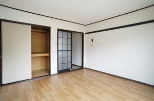 タウニィ南大通 202号-3