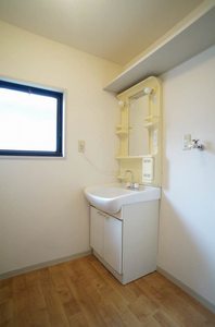 ドルフ モトミヤ 202号-7